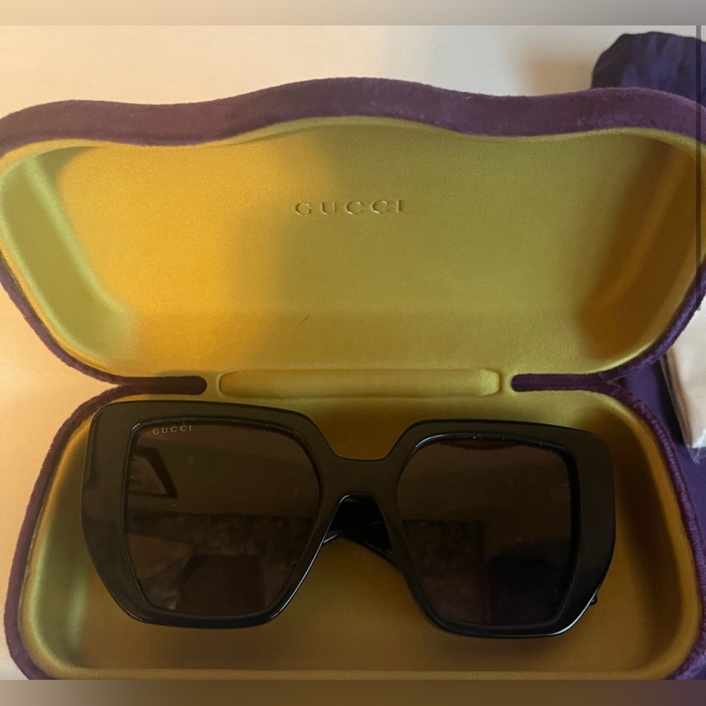 Gucci sunglasses